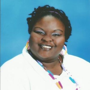 Meet your Posher, Seandra